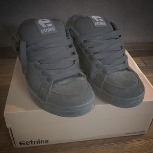 Etnies Black Men's 9.5 Sneakers